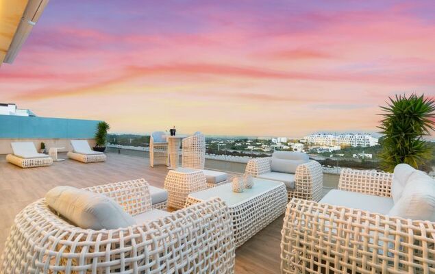 Las Colinas Golf & Country Club - Photo 5